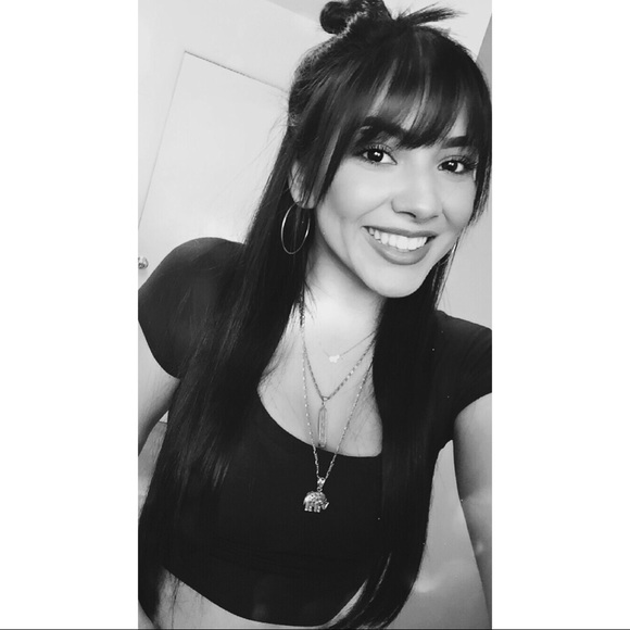 emilyyflores
